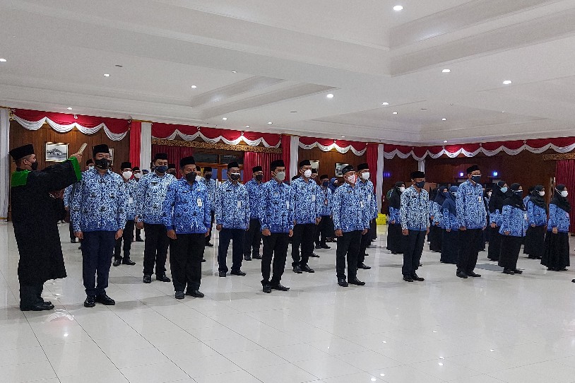 Wali Kota Kembali Melantik 58 Pejabat Administrator dan Pengawas