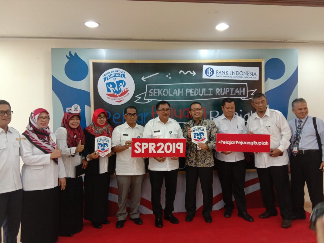 Wali Kota Balikpapan Buka Acara Sekolah Peduli Rupiah Bank Indonesia Balikpapan  