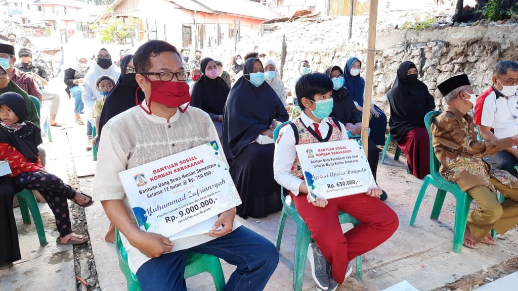 Pemkot Salurkan Bantuan Warga Korban Kebakaran 