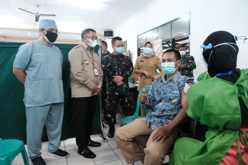 Persiapan Pembelajaran Tatap Muka Juni, Pemkot Hari Ini Targetkan Vaksin 2.000 Guru
