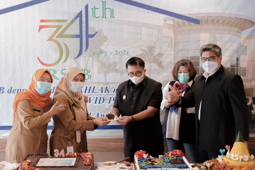 HUT ke-34, Wali Kota Kunjungi RS Pertamina Balikpapan