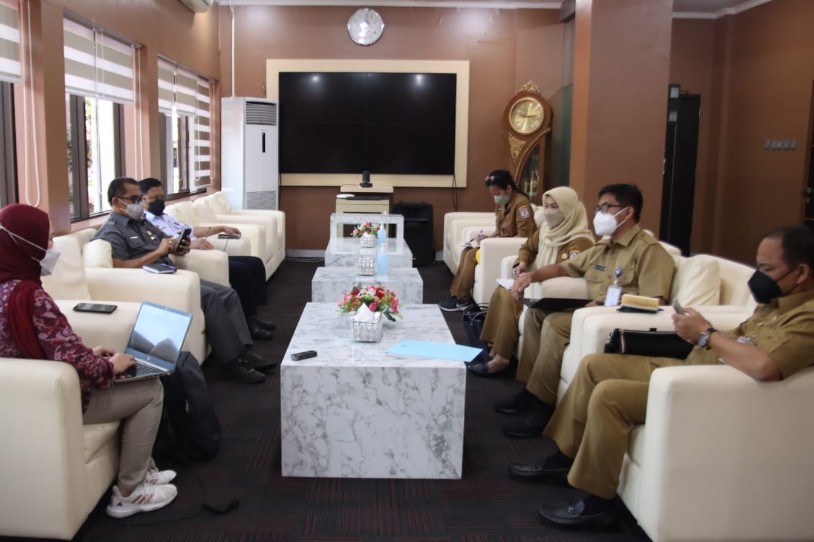 Konsultan GII Kumpulan Data Potensi Infrastruktur Balikpapan Sebagai Penyangga IKN