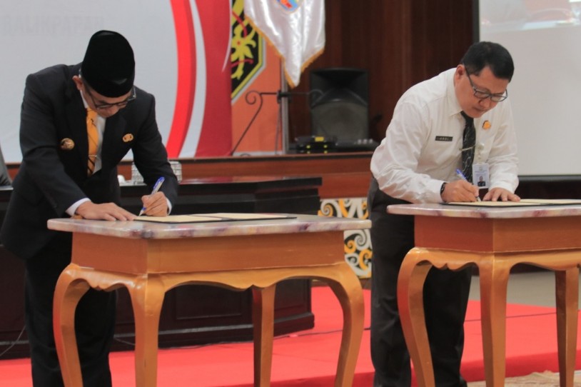 Wali Kota dan Kepala Kejari Kota Balikpapan Tandatangani MoU Terkait Perkara Perdata dan Tata Usaha Negara