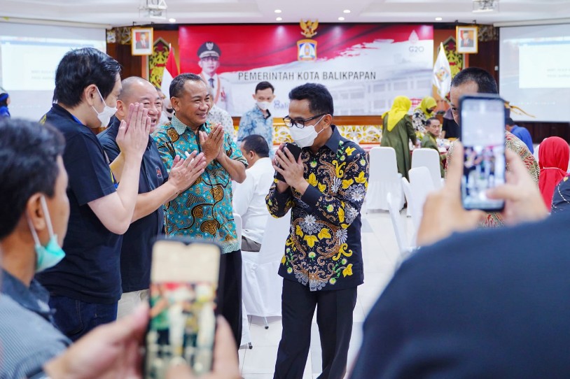 Wali Kota Balikpapan Buka Gala Dinner C3 dan Tandatangani Rencana Kerjasama dengan Politeknik Negeri Samarinda