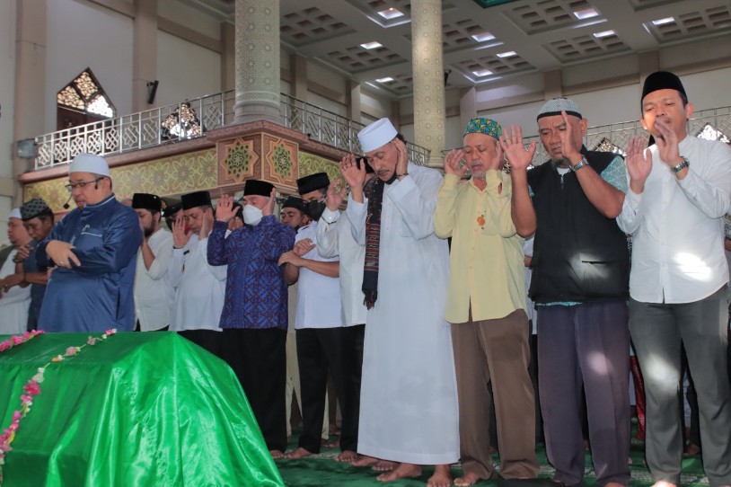 Mantan Wali Kota Imdaad Hamid Tutup Usia, Gubernur Kenang Jasa Almarhum