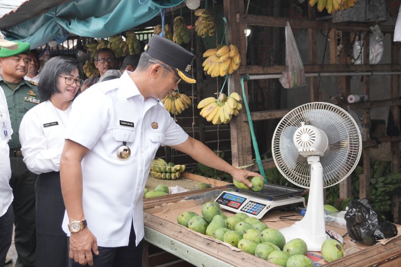 Wali Kota Sidak Pasar dan Parsel Jelang Natal