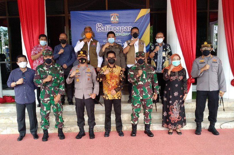 Pangdam VI dan Kapolda Kaltim Dukung Pemkot Balikpapan dalam Penanganan Covid
