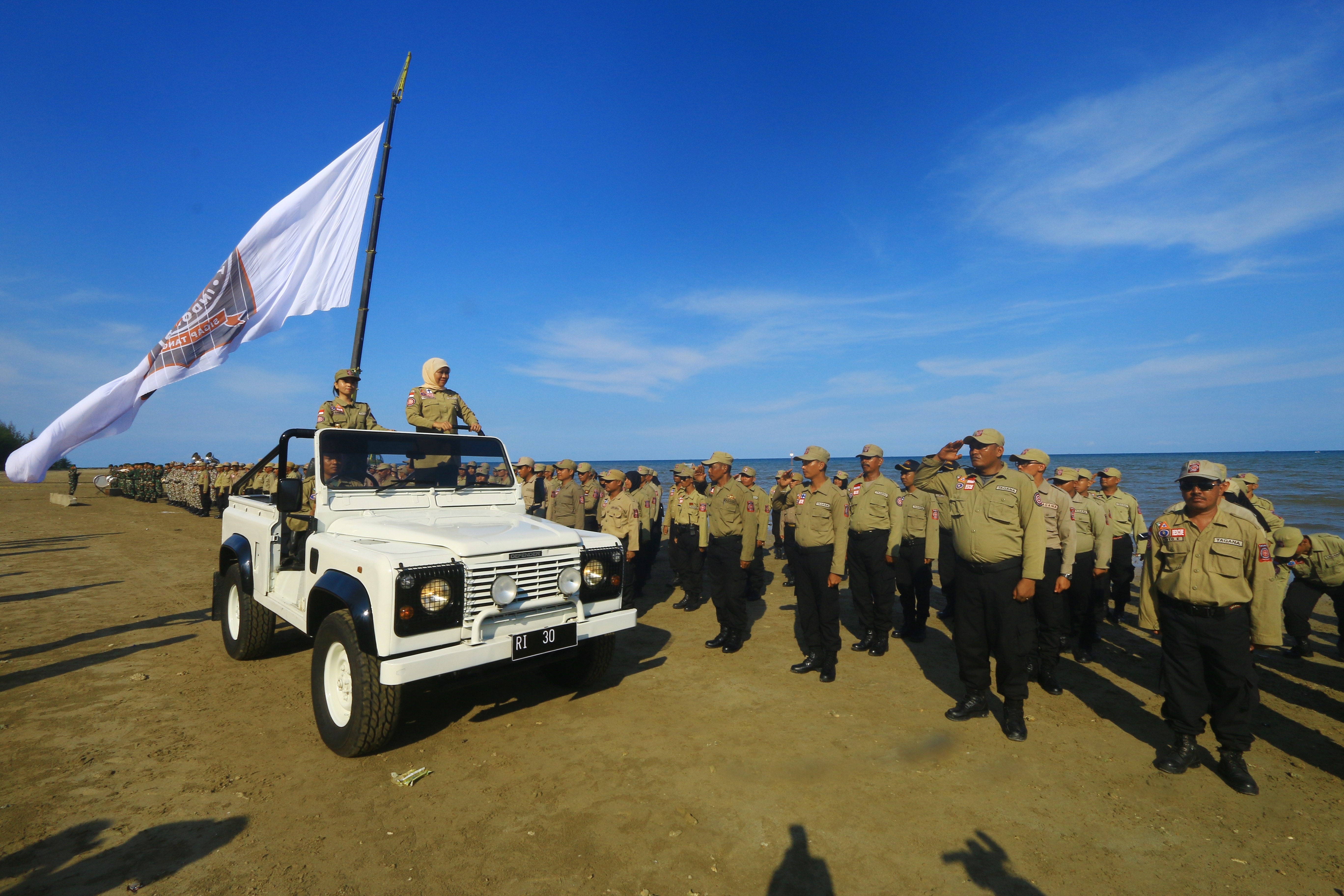 Bendera Raksasa Tagana Pecahkan Rekor MURI