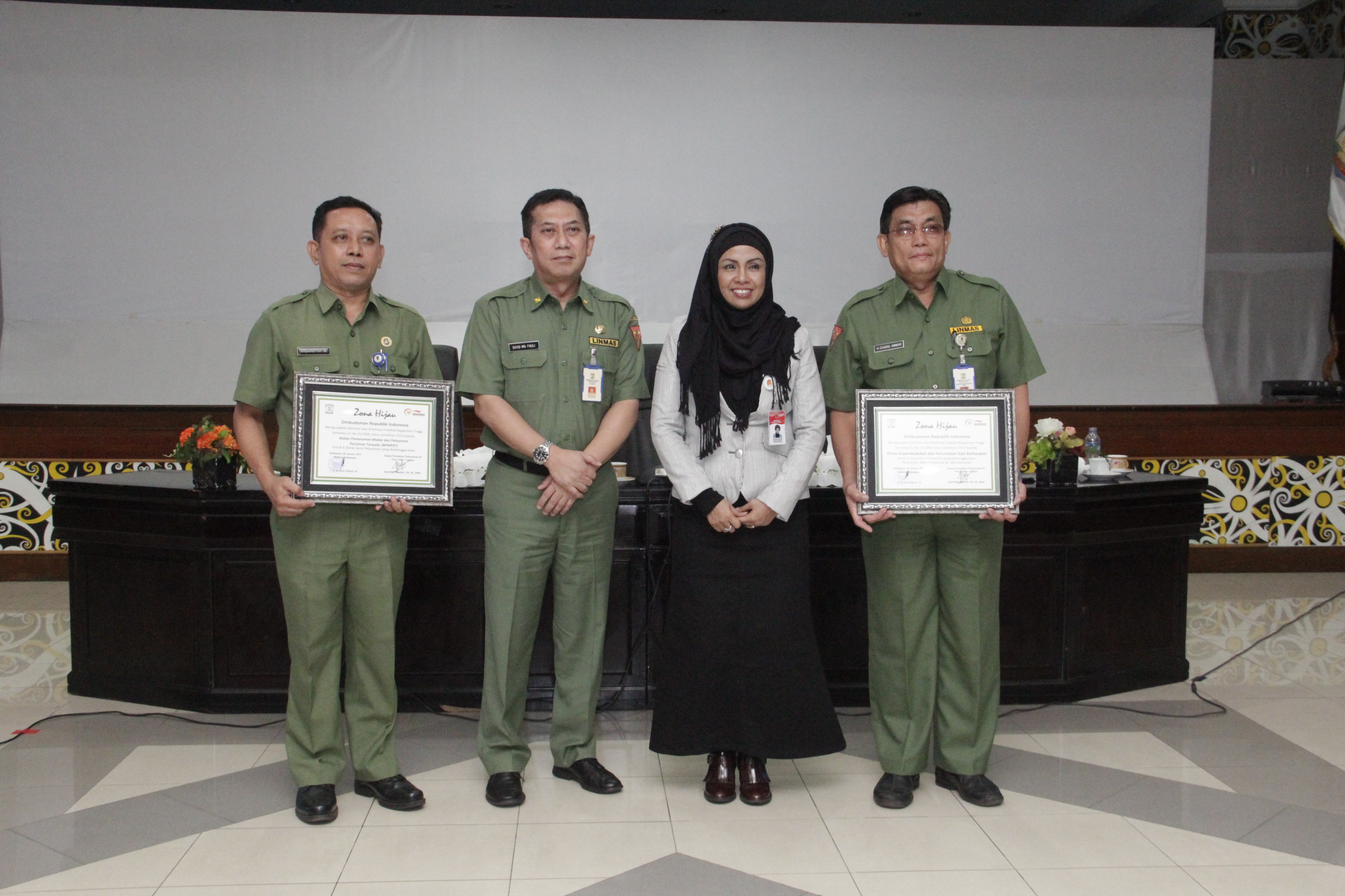 BPMP2T dan Disdukcapil Terbaik Dalam Pelayanan Publik