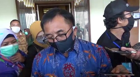 Balikpapan - Badan Pengawas Pemilu kota Balikpapan membuka posko aduan yang dimulai dari 15 Juli hingga 3 Desember 2020 mendatang. Posko aduan akan di buka di 6 kecamatan di Balikpapan.
