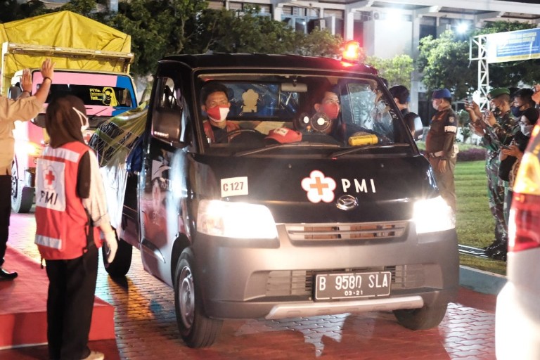 PMI Distribusikan Bantuan untuk Kalimantan Selatan yang Dihimpun dari Masyarakat Balikpapan