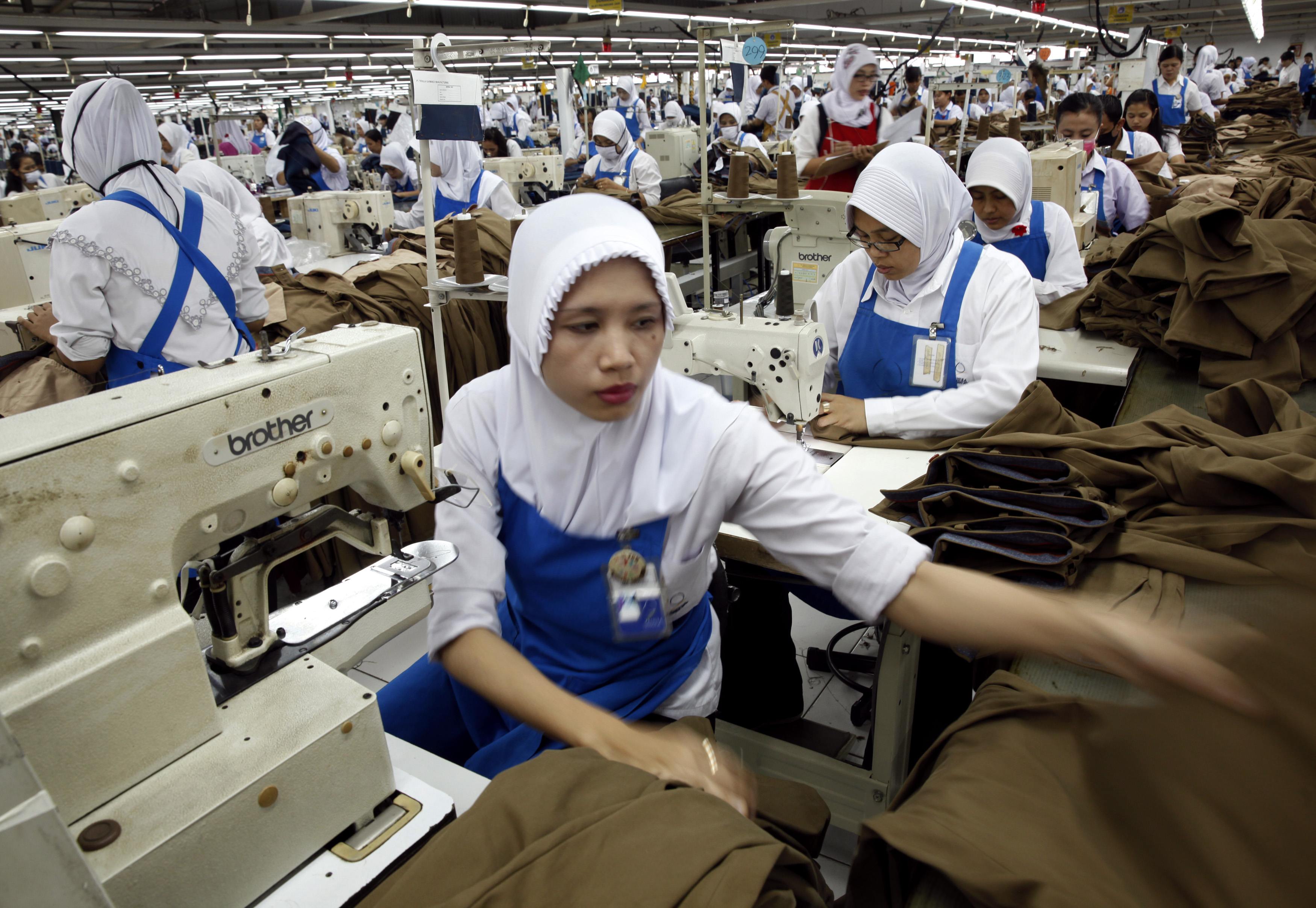 Kepala Disnakersos : Sambut May Day Dengan Kegiatan Positif