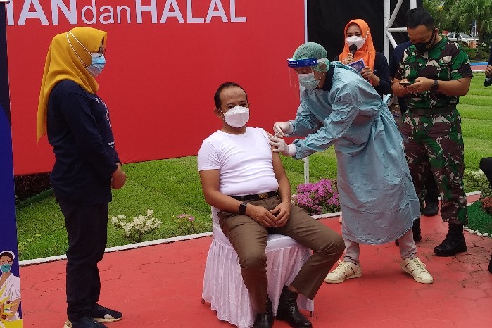 Cakupan Vaksinasi Nakes Mencapai 55,26 Persen